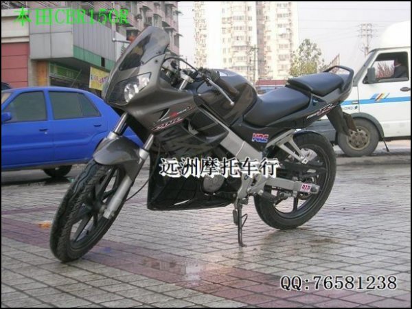 供应本田CBR150R 摩托车 